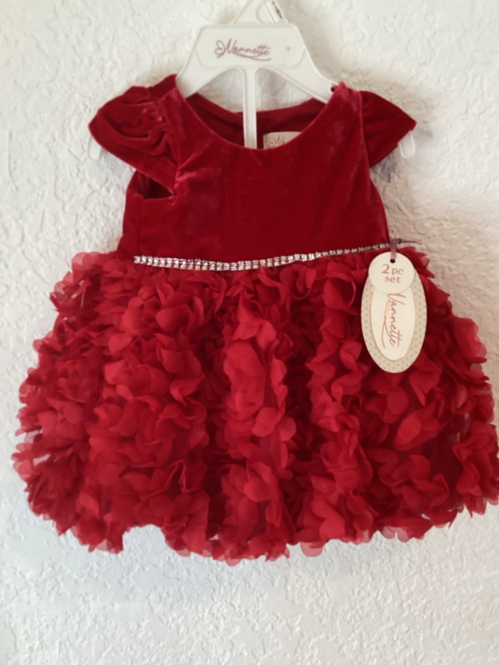 NWT Nannette Baby 0-3 Months 2 Piece Red Velvet Bodice Dress, Tulle Flower Skirt